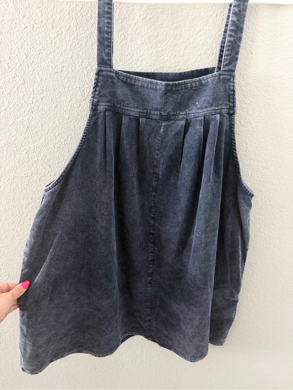 Jeans Subcategory Identification - Picture 2 of 5
